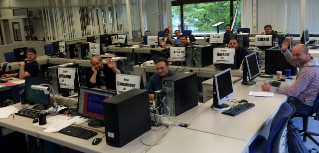 Foto der IT32 im Unterrrichtsraum